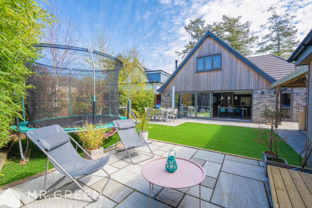 Additional image 26 of Hurn Way, Christchurch, Dorset, BH23 2PB