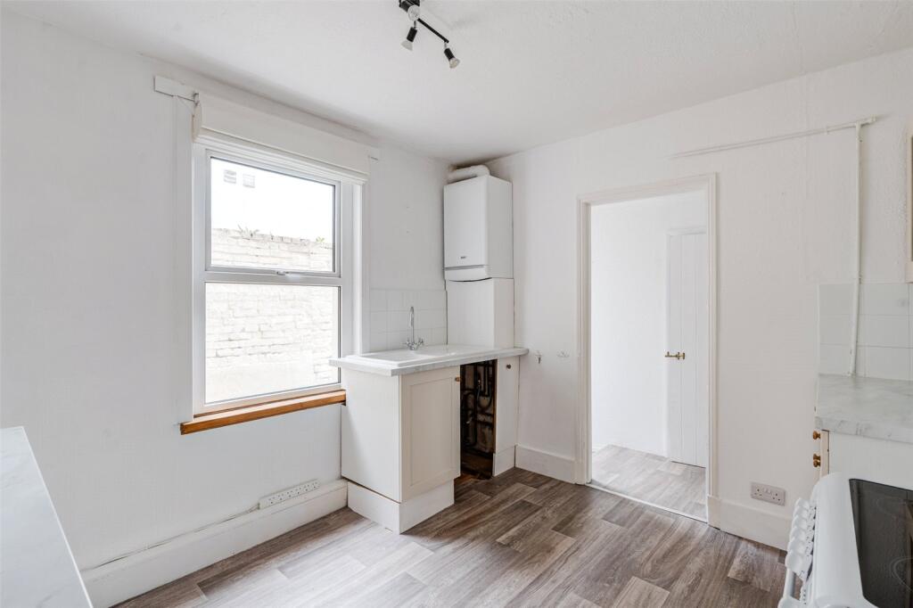 Additional image 13 of Sugden Road, Worthing, West Sussex, BN11