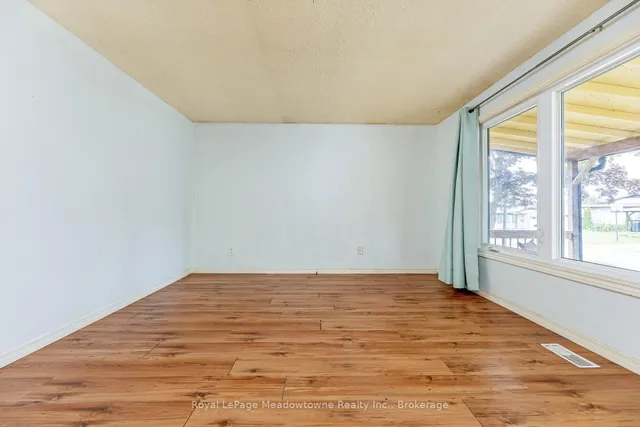 Additional image 11 of 30 Cluthe Cres