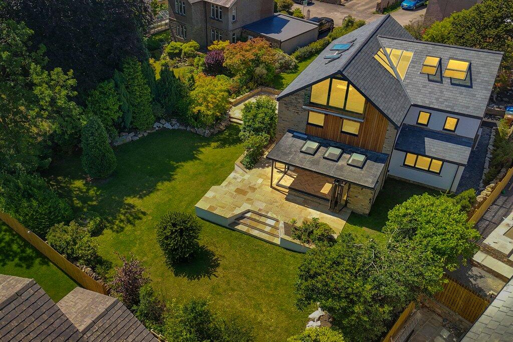 Additional image 2 of Stoneacre, 4 Highgate, Park Road, Cross Hills, BD20 8BE