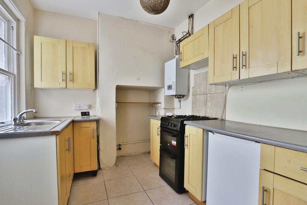 Additional image 5 of Salisbury Road, Bournemouth, Dorset, BH1