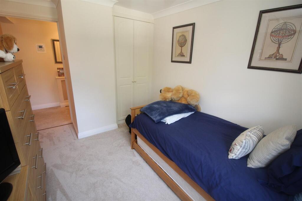 Additional image 27 of Lake Avenue, Poole