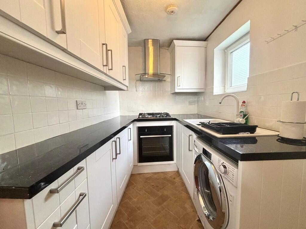 Additional image 4 of Beacon Road, Bradford