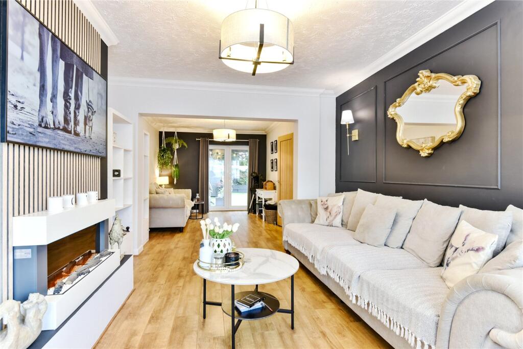 Additional image 2 of Glebeside Avenue, Tarring, Worthing, West Sussex, BN14