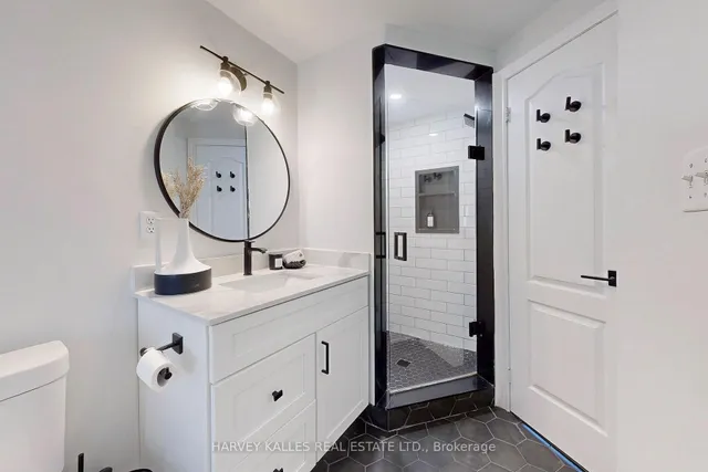 Additional image 25 of 20 Lightbourn Ave