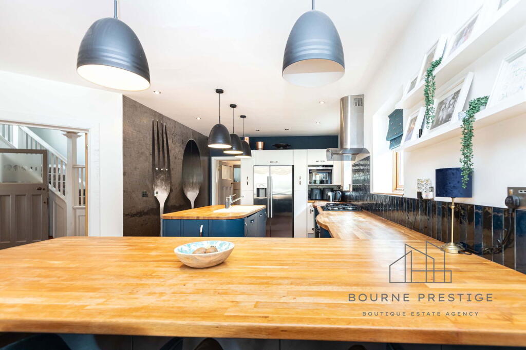 Additional image 9 of St Albans Ave, Queens Park