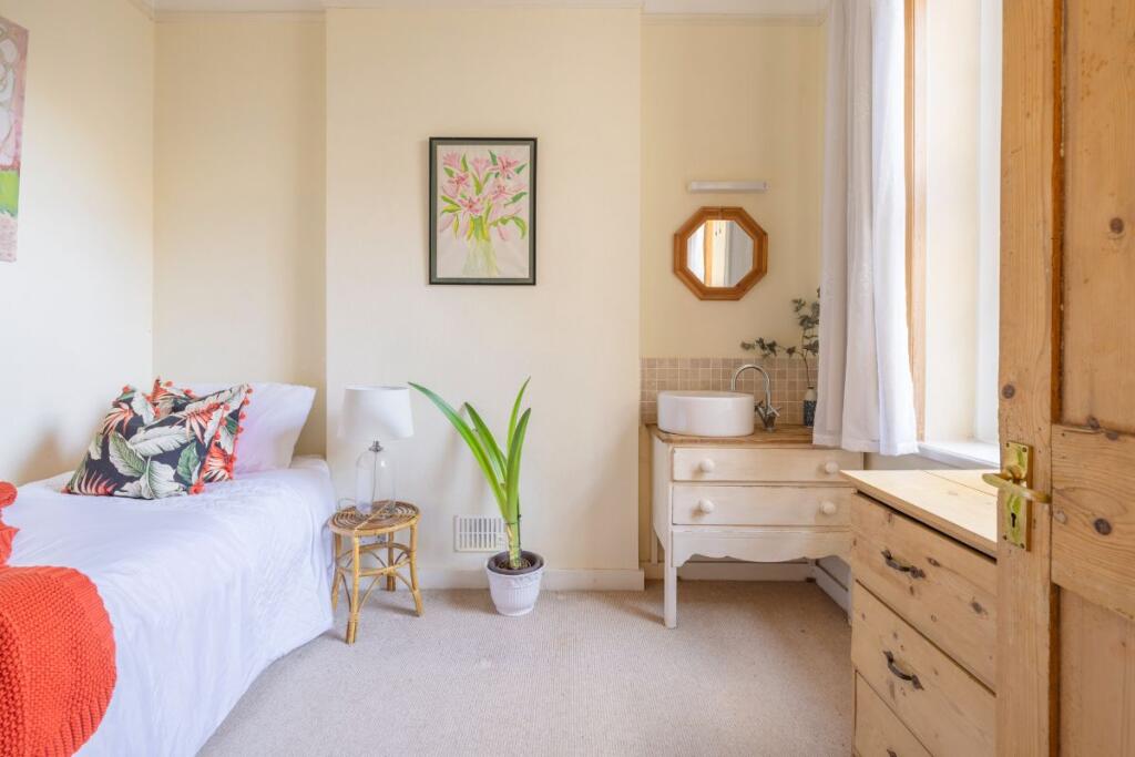 Additional image 14 of South Street, Eastbourne