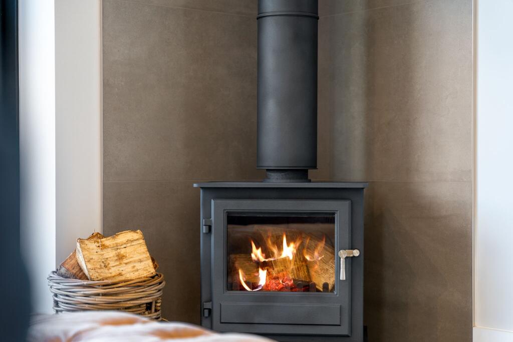 Additional image 14 of The Lodge, Little Stanrose Farm, Cox Green Road, Egerton, Bolton, BL7