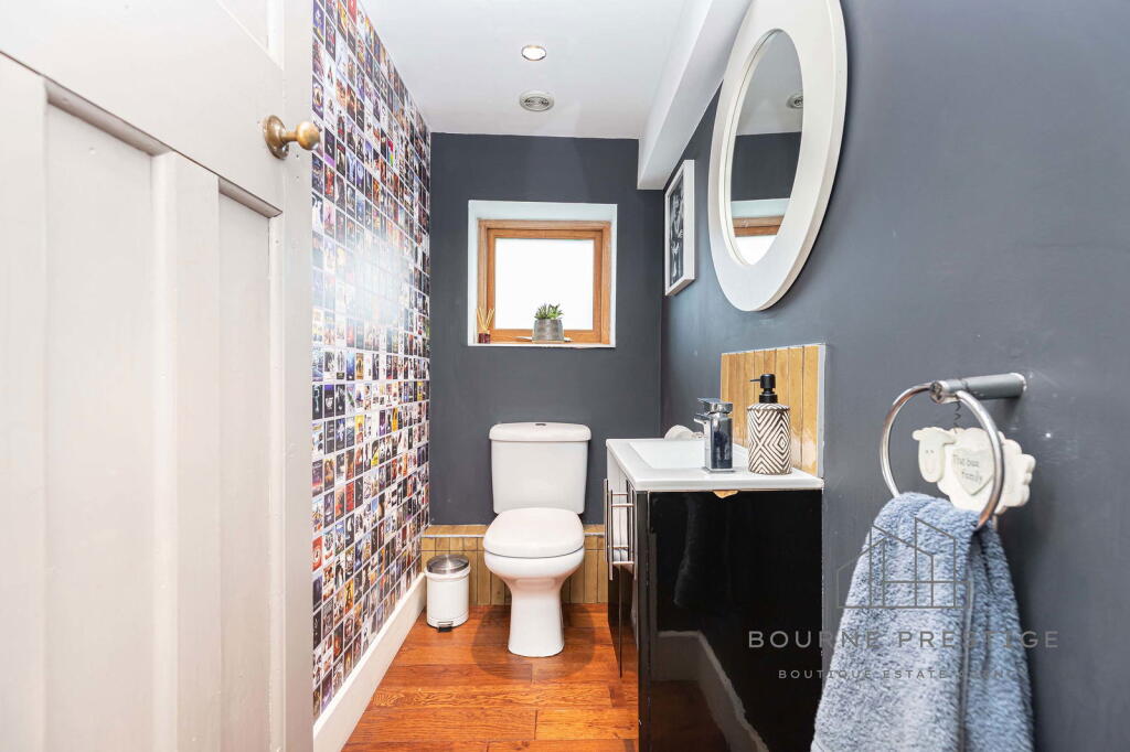 Additional image 19 of St Albans Ave, Queens Park