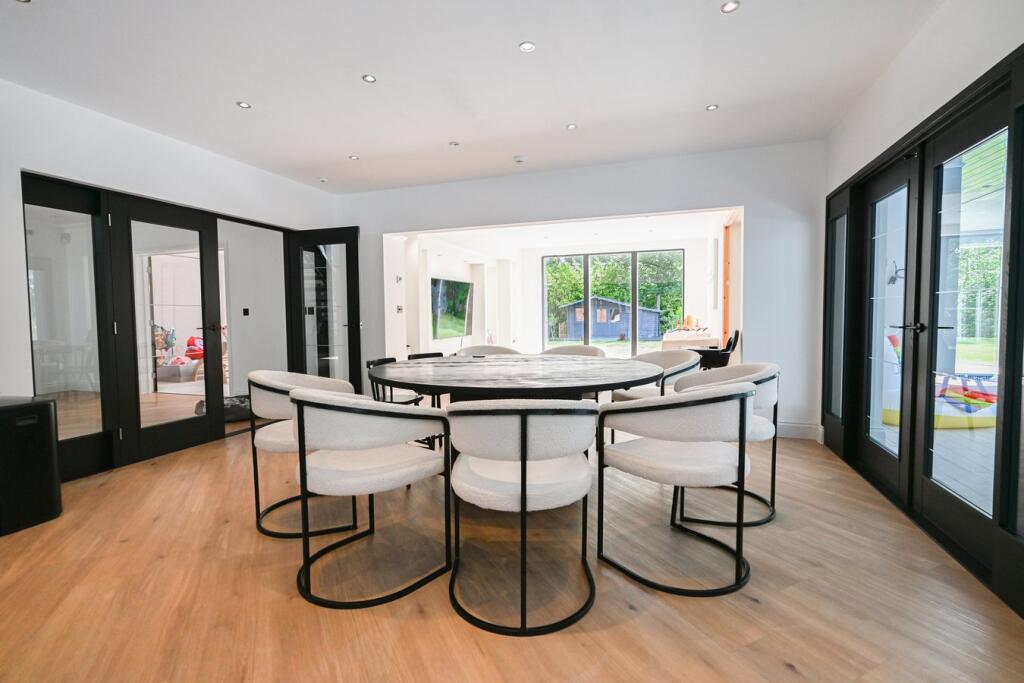 Additional image 4 of Avon Avenue, Ringwood, St Ives, BH24