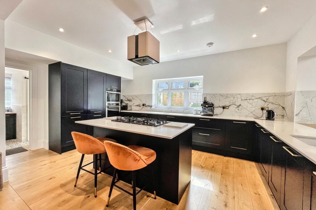 Additional image 36 of Portman Estate