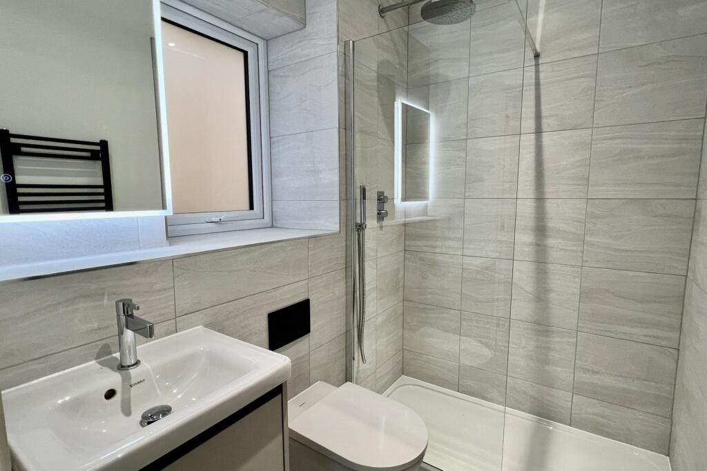 Additional image 9 of Ringwood, BH24 1UN