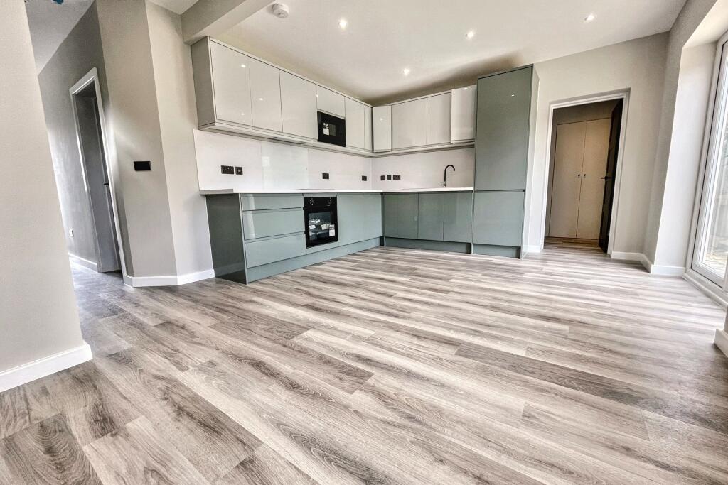 Additional image 18 of Southbourne