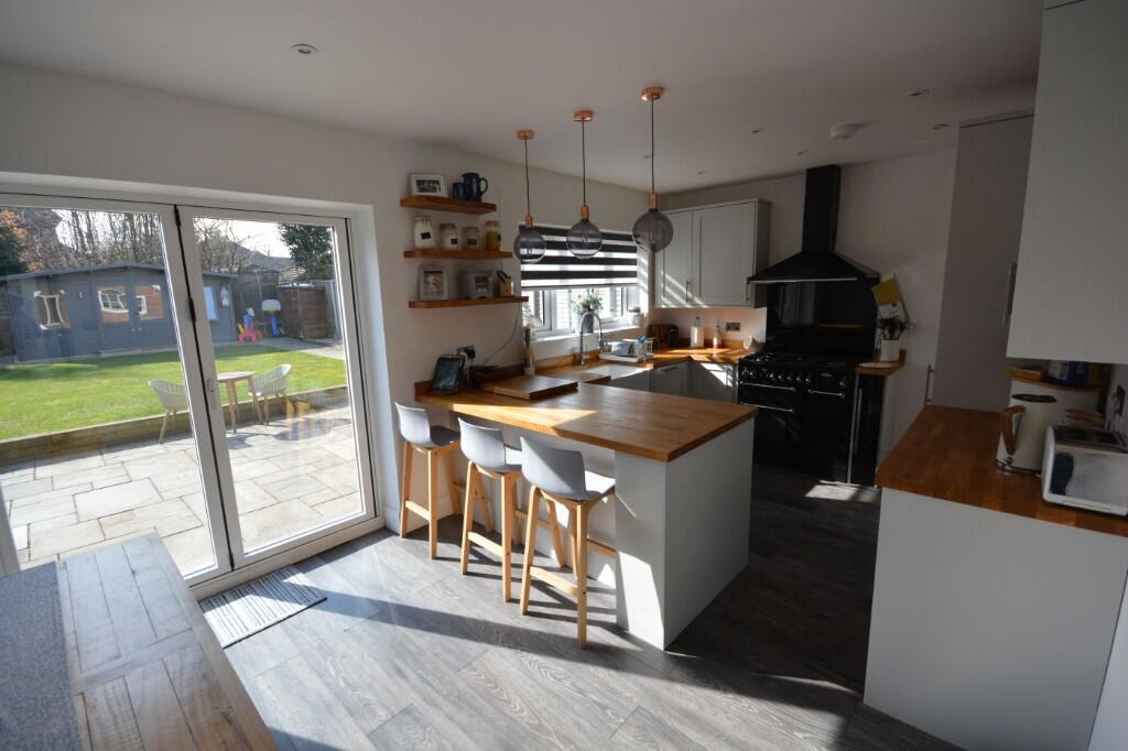 Additional image 5 of Dunyeats Road, Broadstone, Dorset, BH18