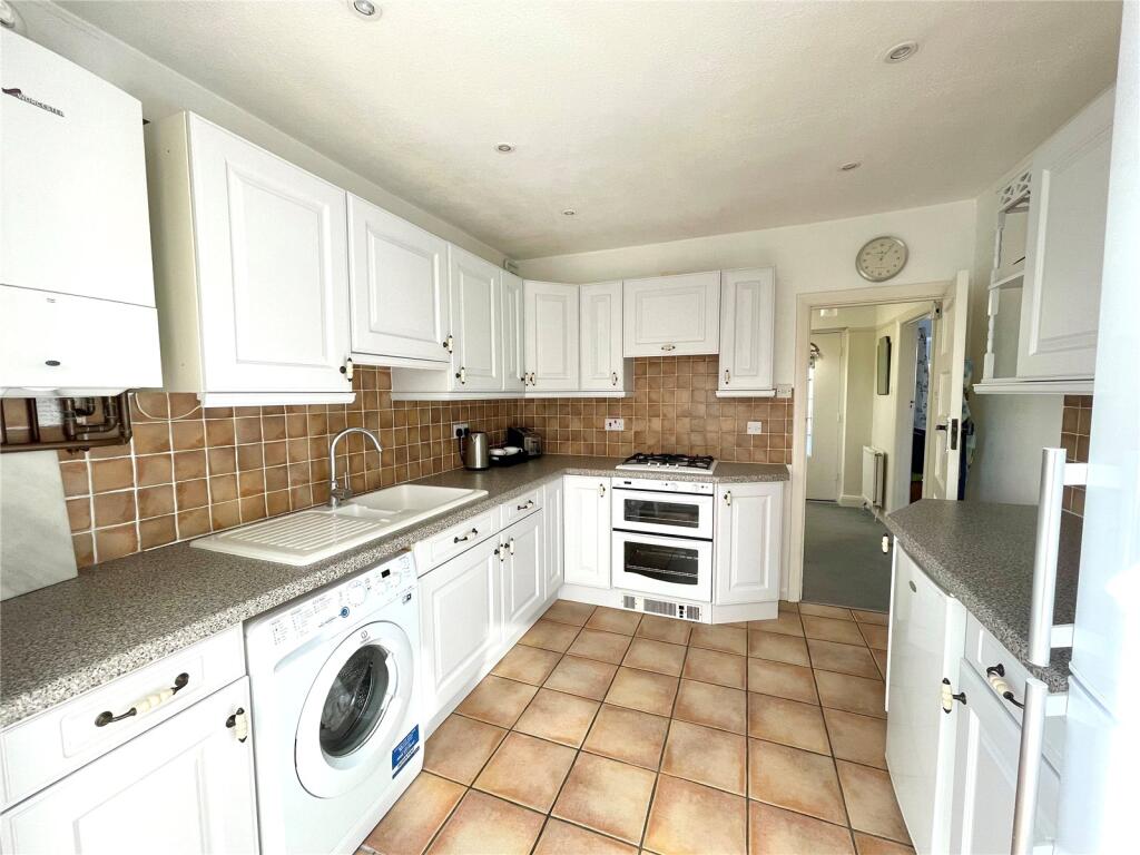 Additional image 4 of Lawns Avenue, Old Town, Eastbourne, East Sussex, BN21