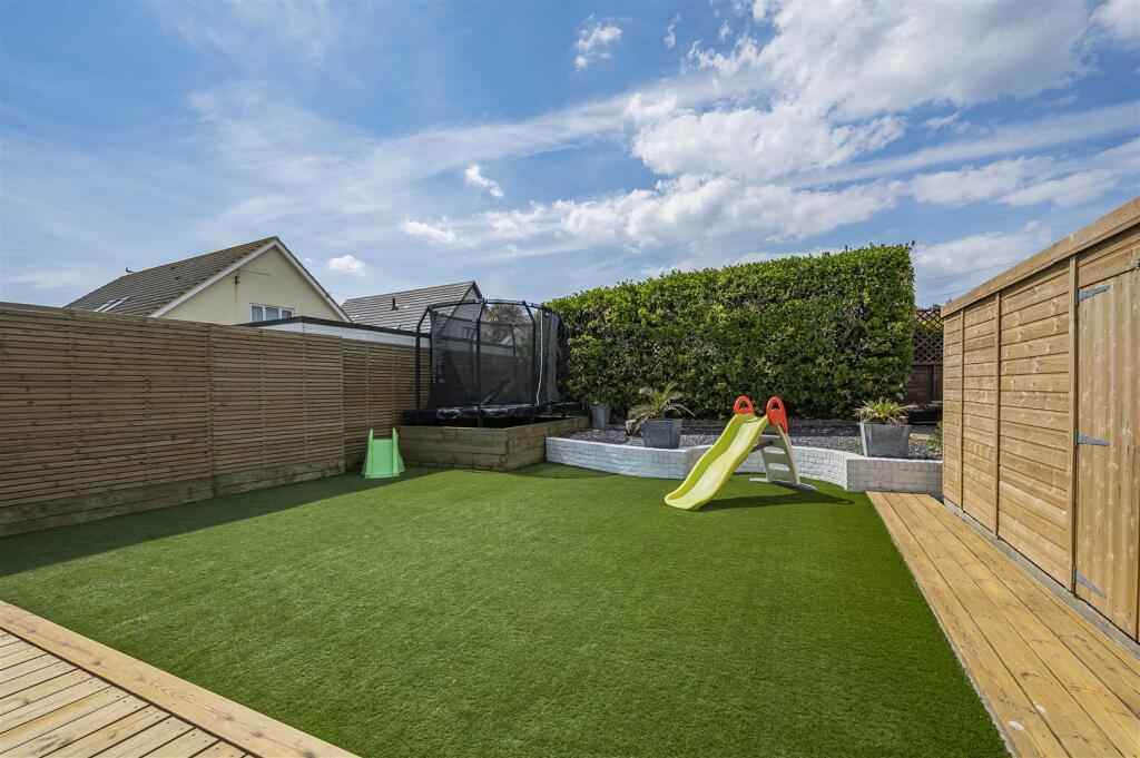 Additional image 37 of Dorothy Avenue, Peacehaven