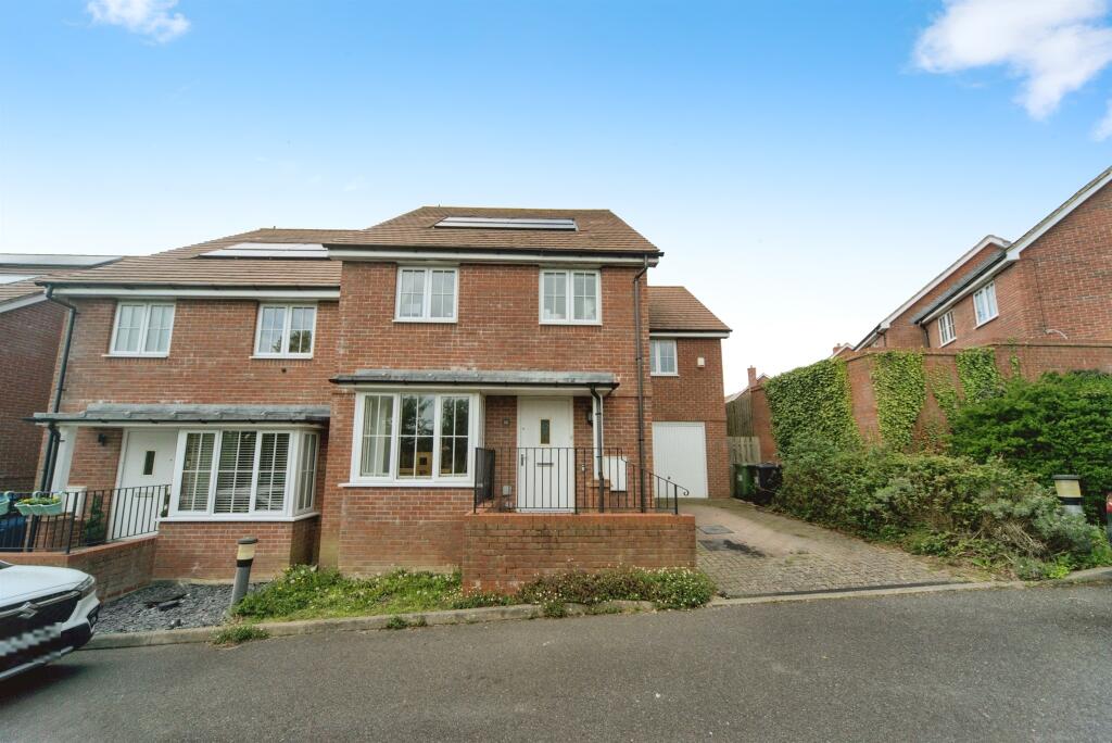 Additional image 2 of Carnforth Crescent, Eastbourne