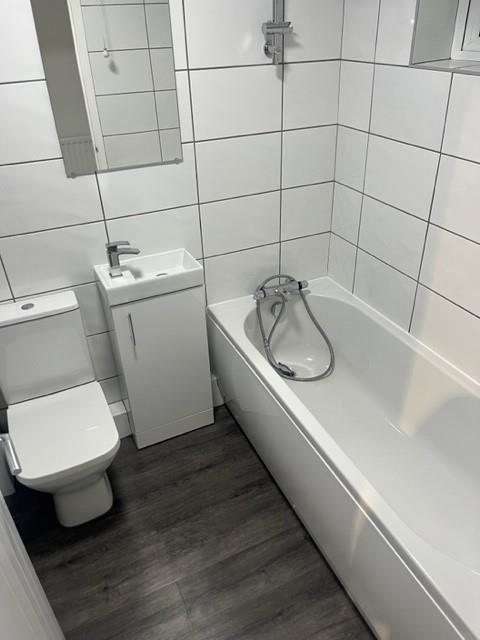 Additional image 5 of Slimbridge Close, Redditch