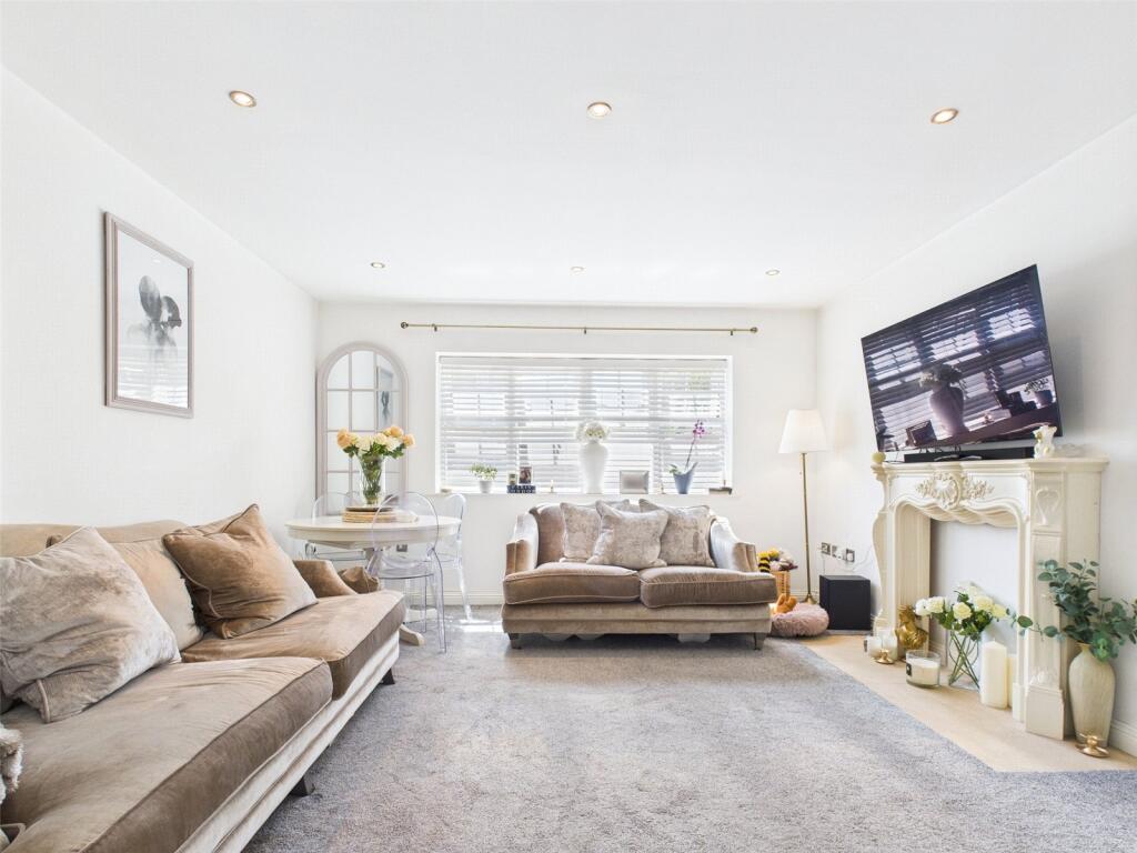 Additional image 10 of Lymington Road, Highcliffe, Christchurch, BH23