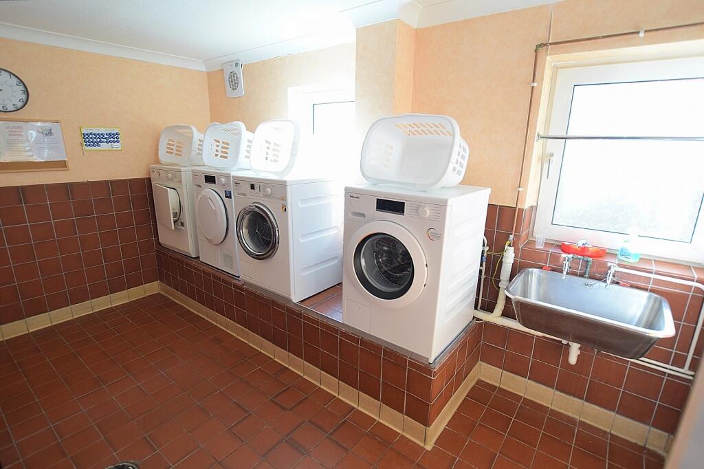 Additional image 12 of Station Road, New Milton, Hampshire. BH25 6HX