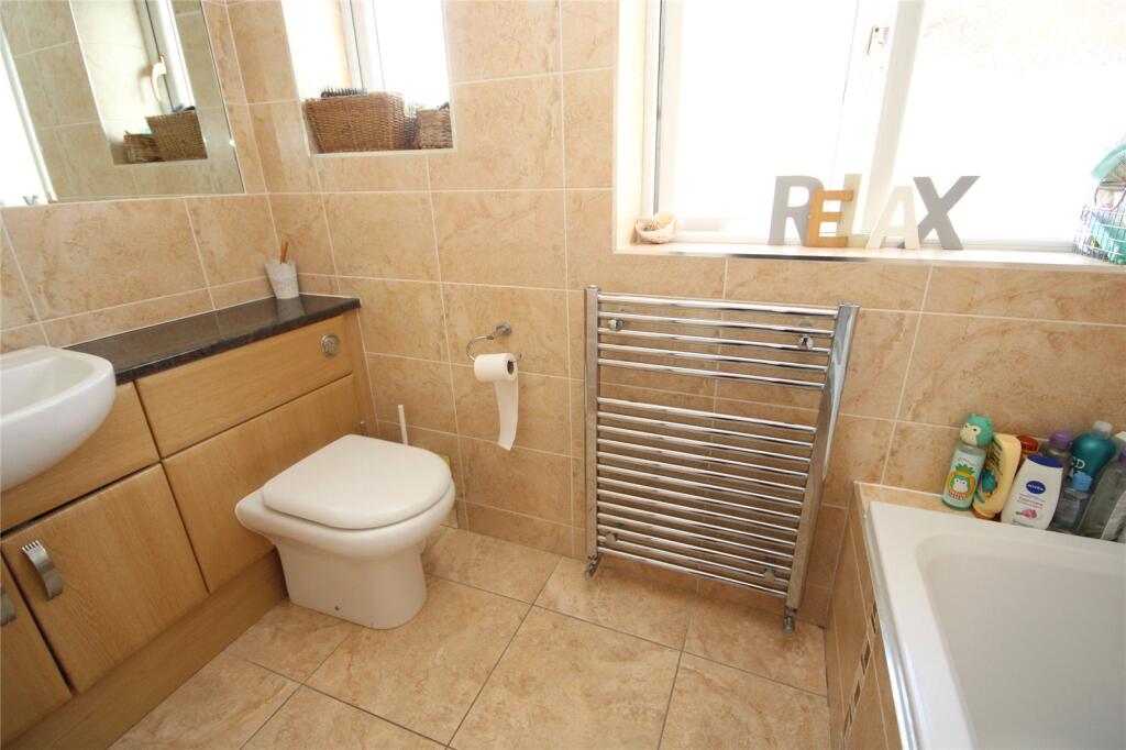 Additional image 12 of Barton Court Avenue, Barton on Sea, New Milton, Hampshire, BH25