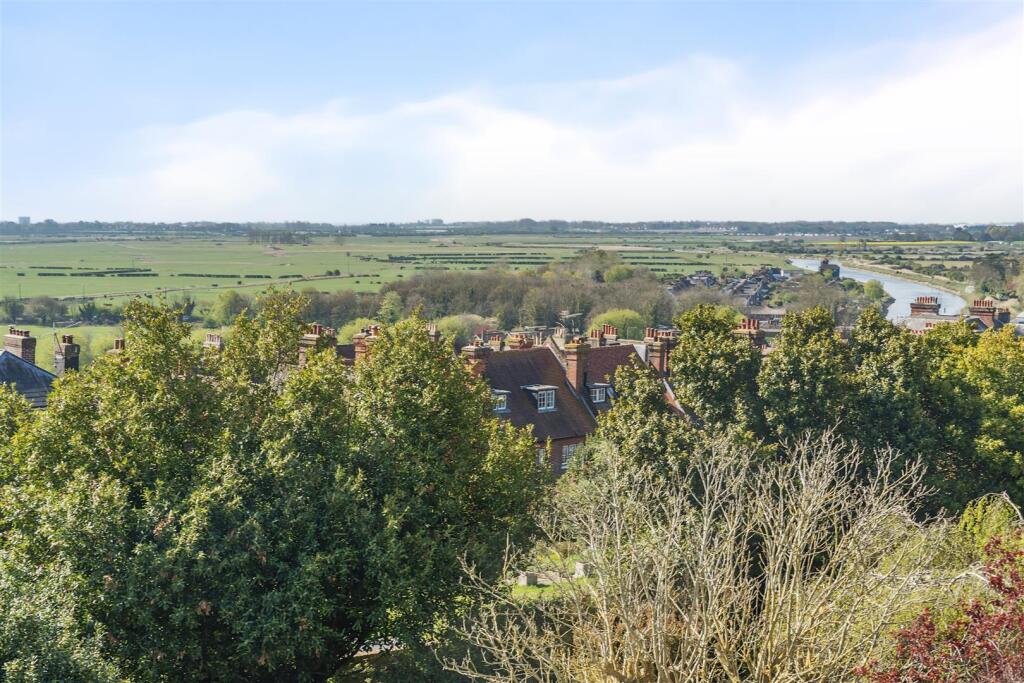 Additional image 2 of London Road, Arundel