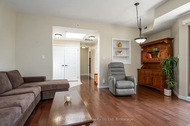 Additional image 9 of 3267 King St Unit 604