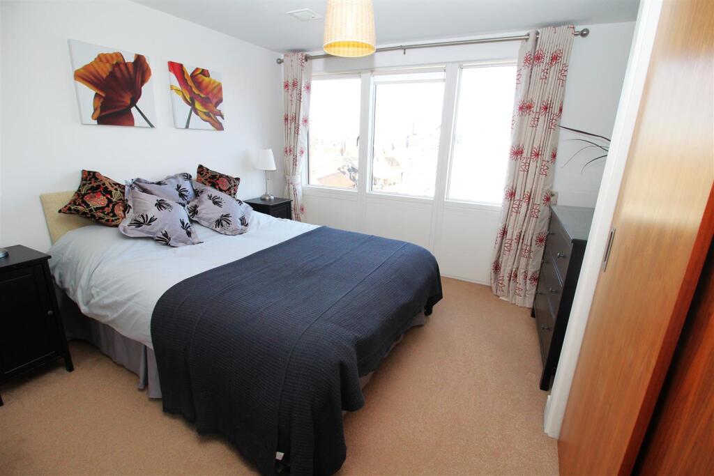 Additional image 8 of High Street, Poole