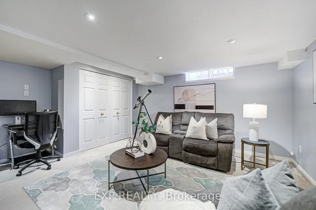 Additional image 36 of 3 Cotton Grass St