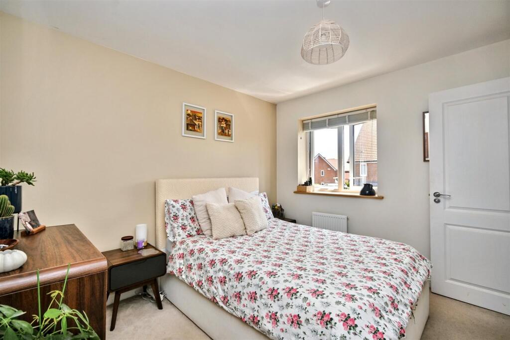 Additional image 10 of Meadowsweet Lane, Stone Cross, Pevensey