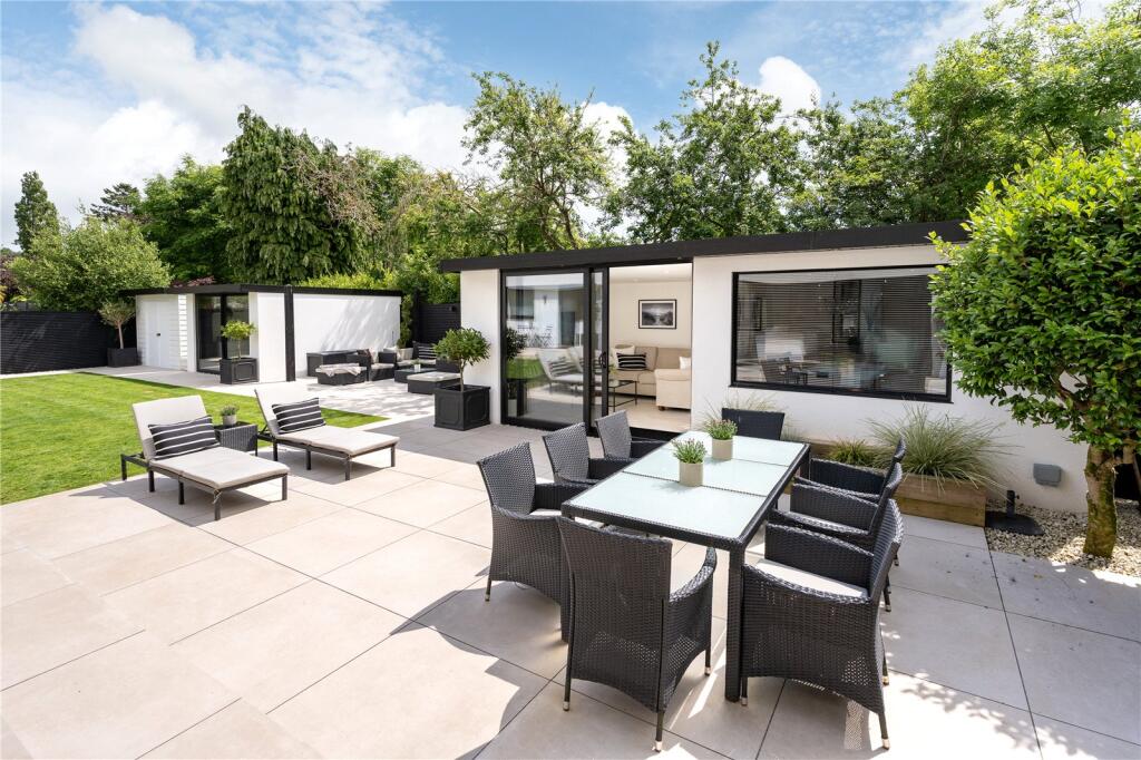 Additional image 4 of Springfield Avenue, Christchurch, Dorset, BH23