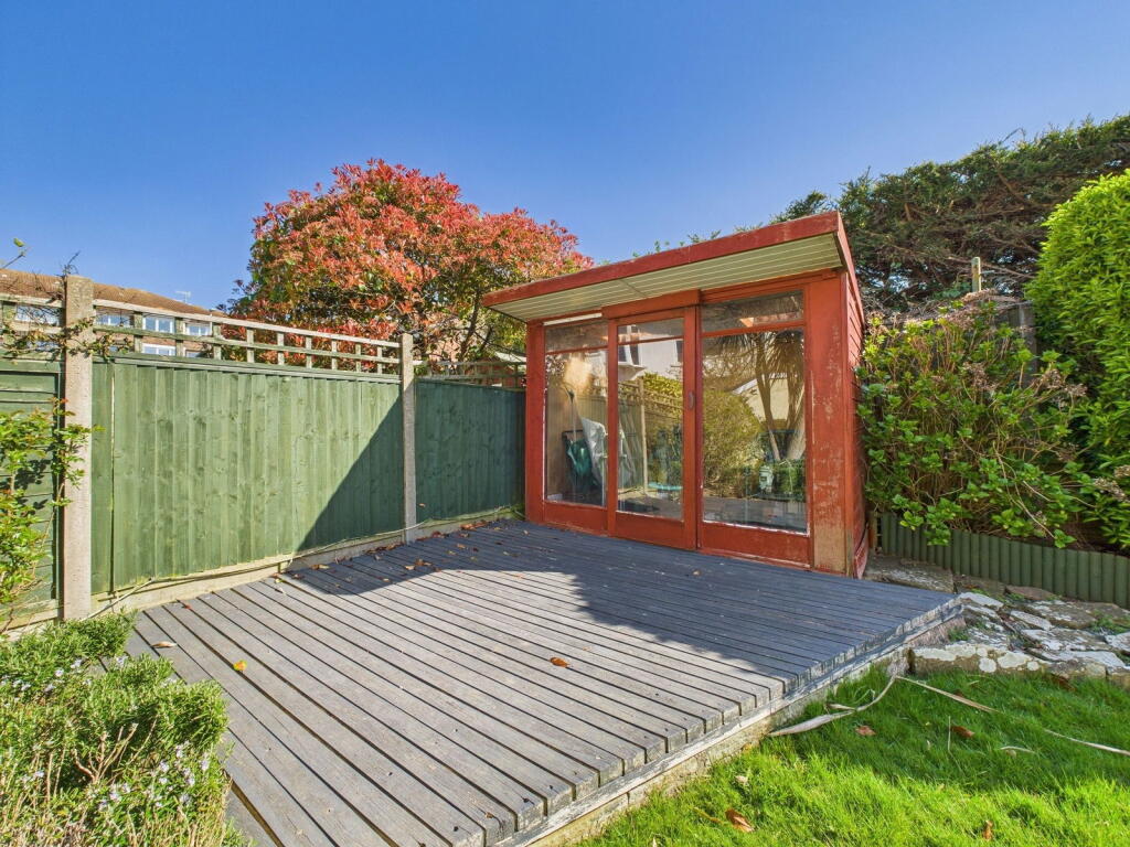 Additional image 19 of Grand Avenue, Worthing, BN11