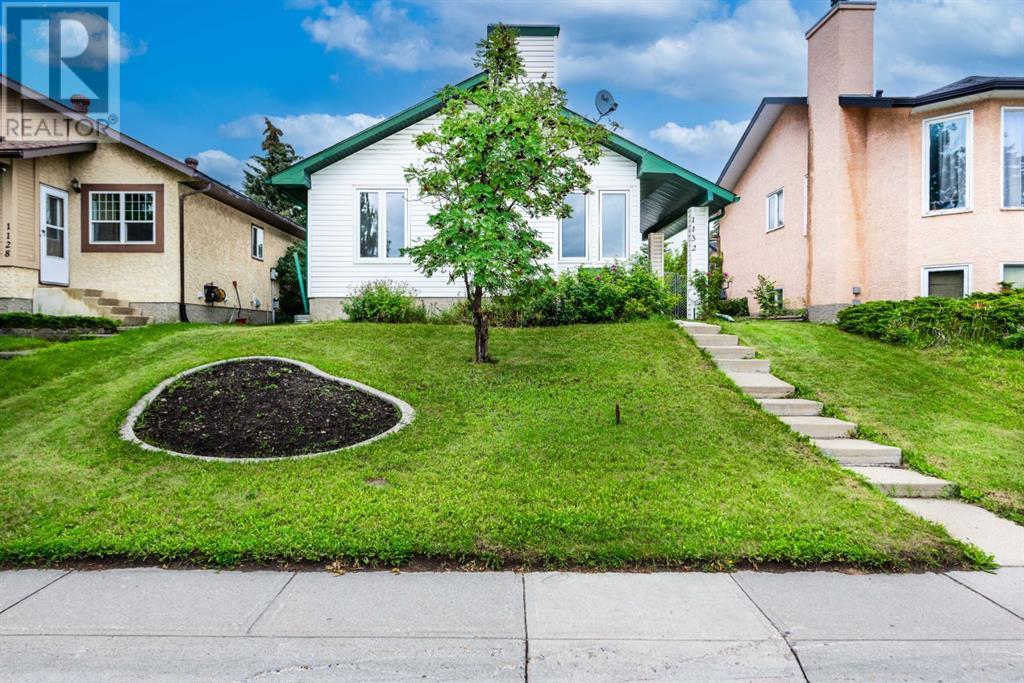 Property image for 1132 Meadowbrook Drive SE|Airdrie, Alberta T4A1W8