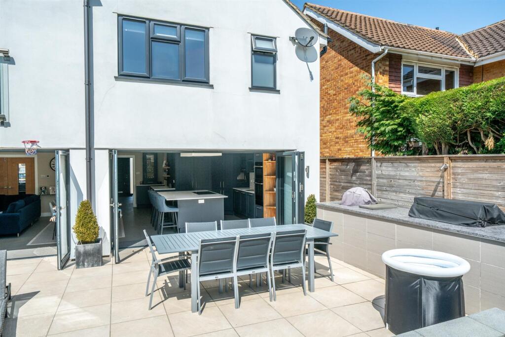 Additional image 29 of Blake Close, St. Albans