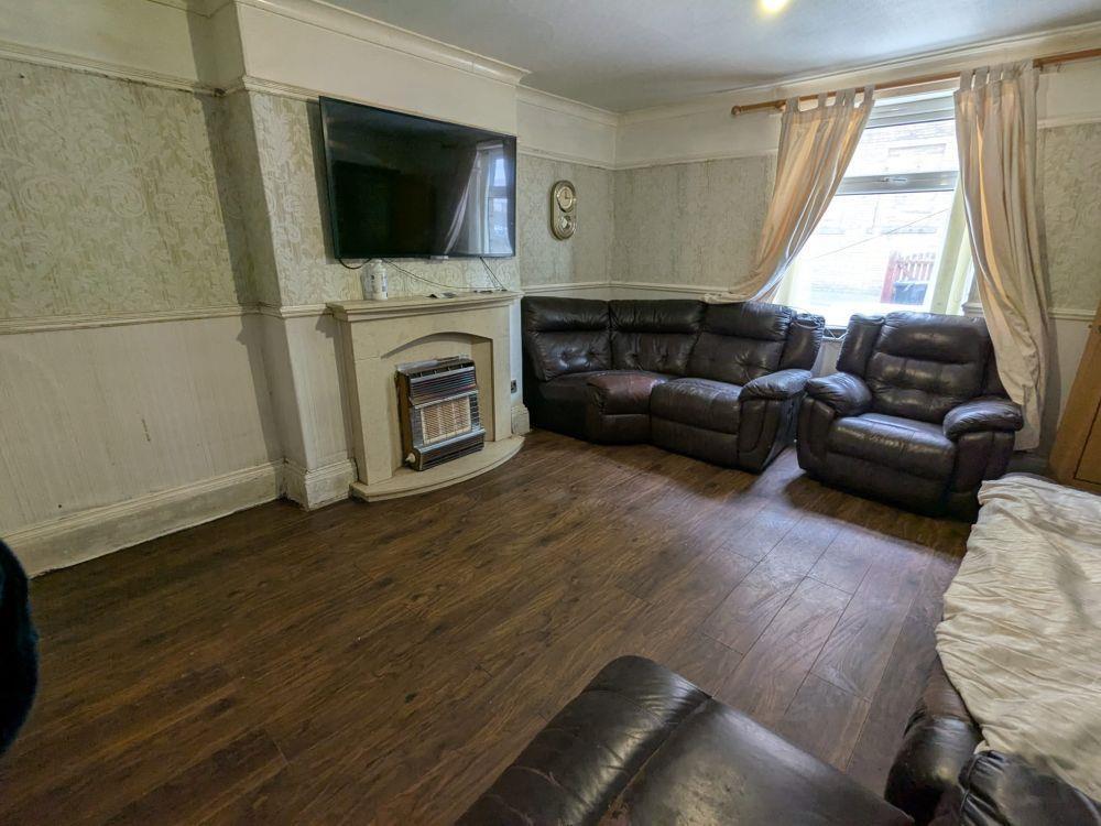 Additional image 4 of 1, Moorside Lane Bradford, BD3 8DE