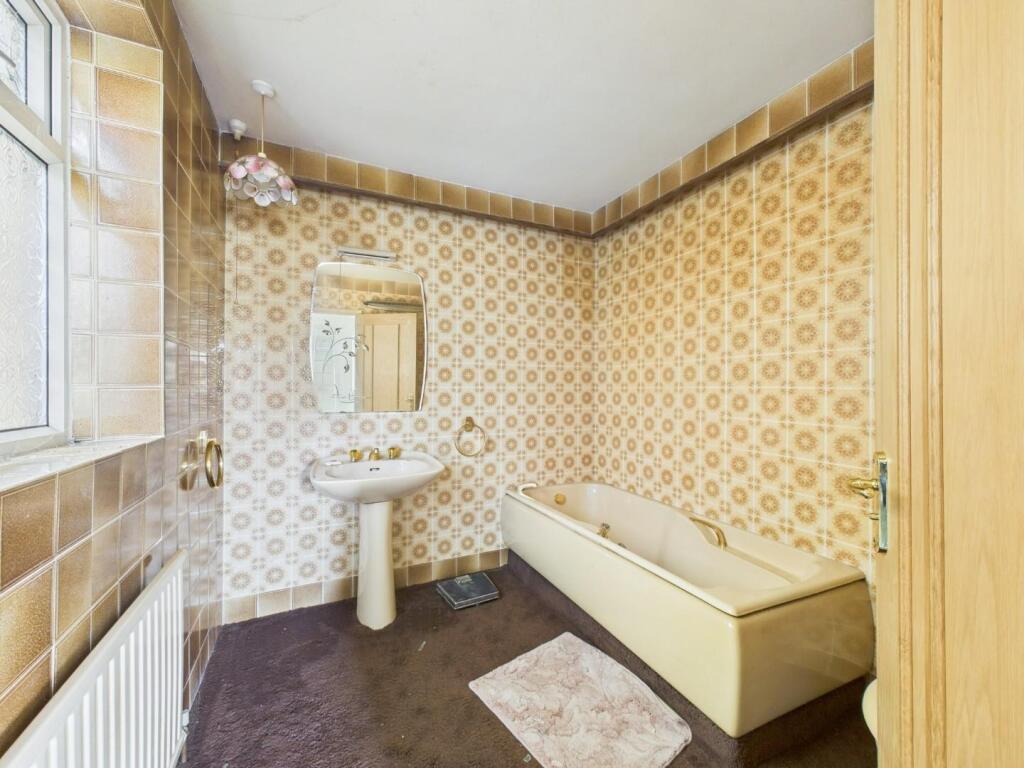 Additional image 16 of Oldside Court, East Morton, Keighley