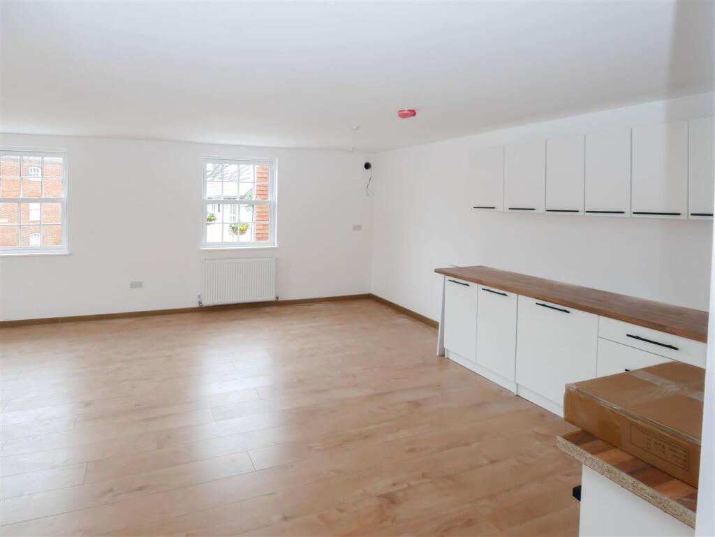 Additional image 6 of Surrey Street, Littlehampton