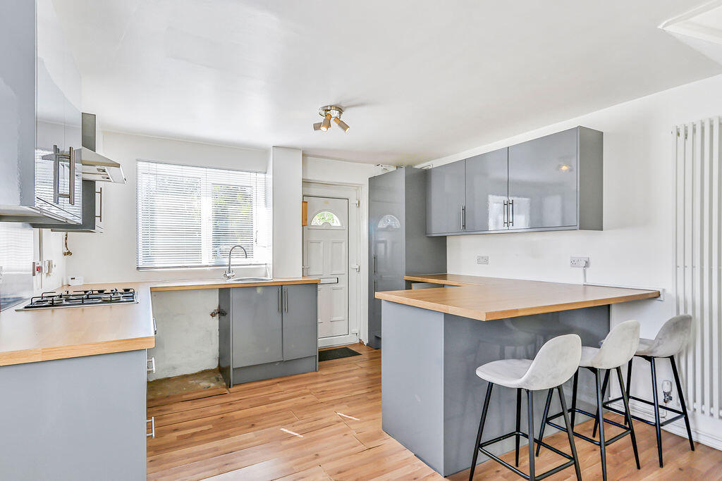 Additional image 7 of Mapperton Close, Canford Heath