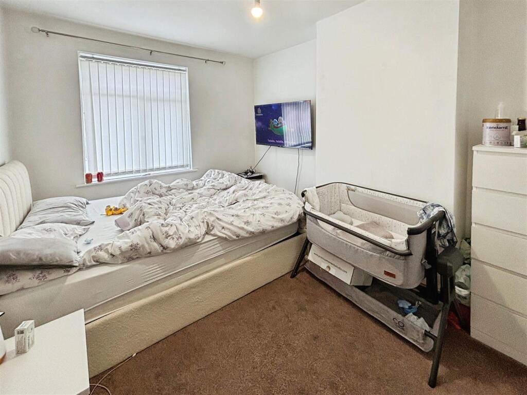 Additional image 7 of Carr Bottom Road, Bradford, BD5 9AH