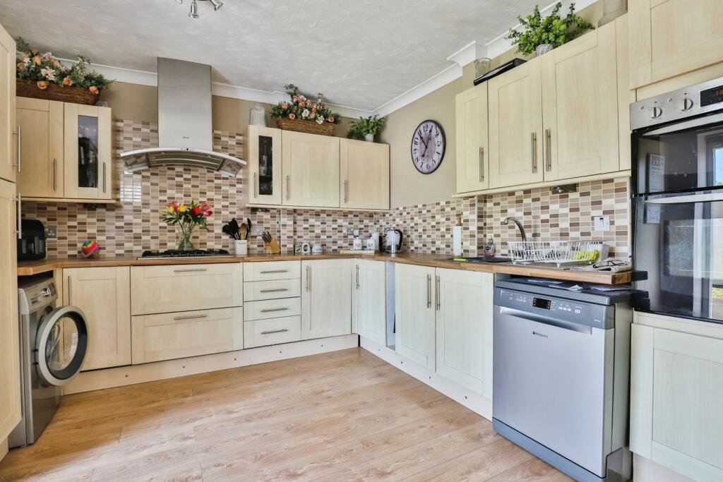 Additional image 5 of Good Road, Poole, BH12