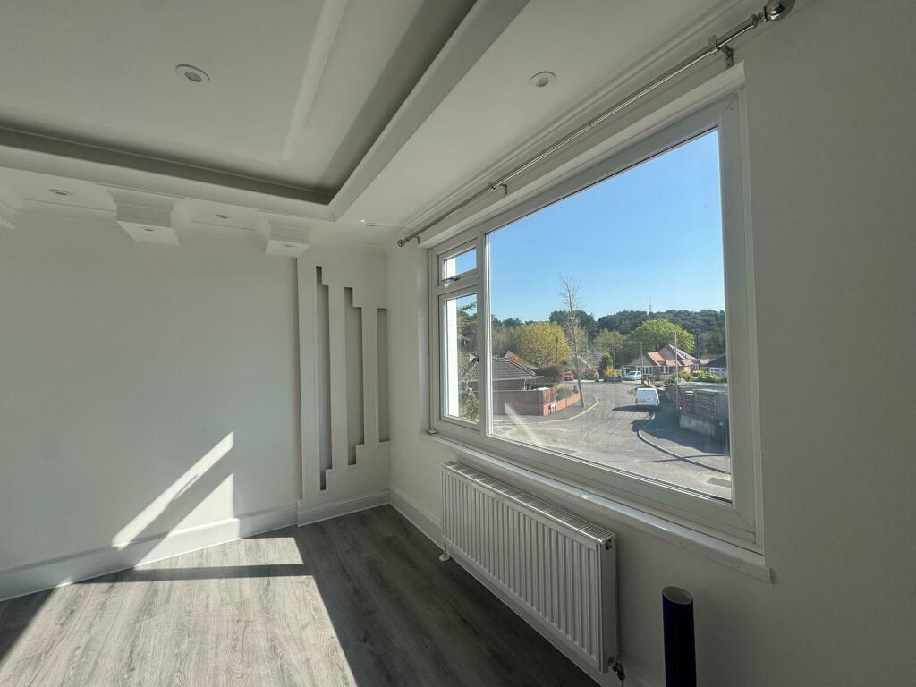 Additional image 14 of LARGE Commercial and Residential Space