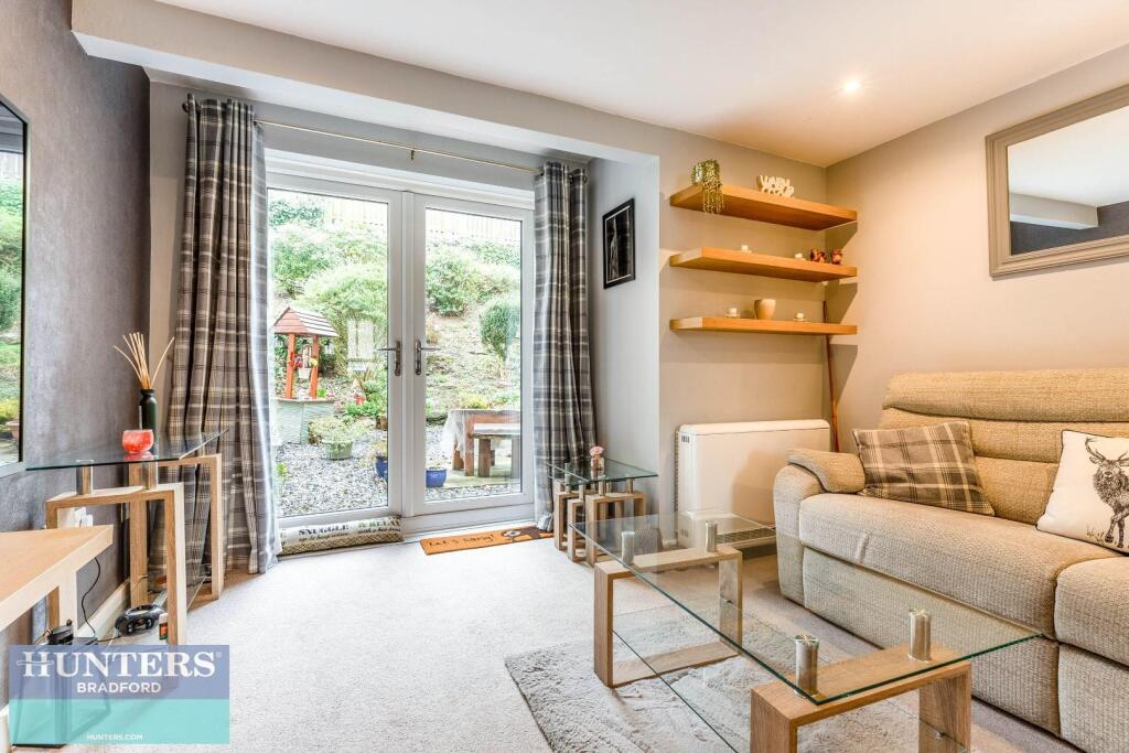 Additional image 6 of Frizley Gardens, Frizinghall, Bradford, West Yorkshire, BD9 4LY