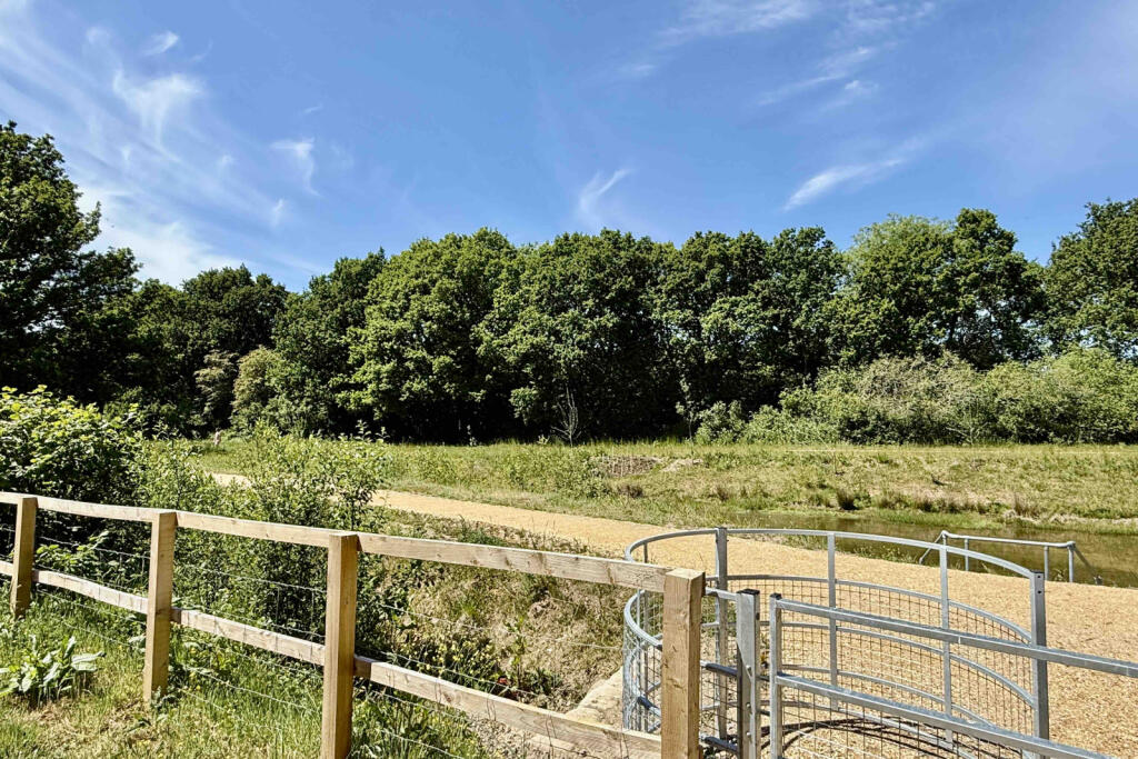 Additional image 4 of Heathpoult Road, Verwood, BH31