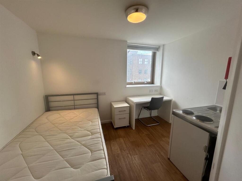 Additional image 6 of Last Few Student Apartments For September 2025!