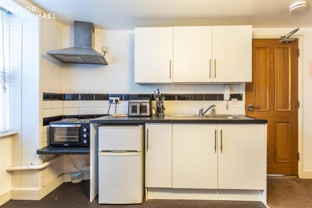 Additional image 3 of Broad Street, Brighton