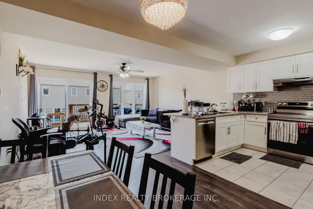 Additional image 11 of 207 Eden Oak Tr