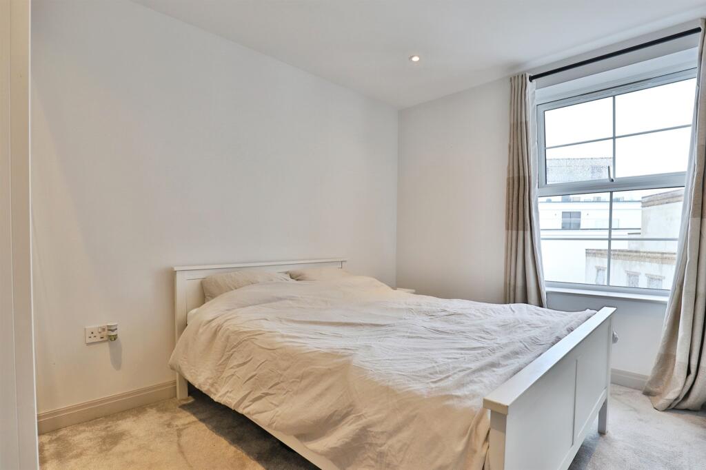 Additional image 17 of Commercial Road, Poole