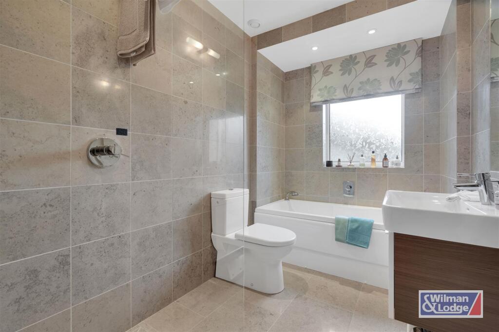 Additional image 23 of The Wynyates, Brunthwaite, Silsden