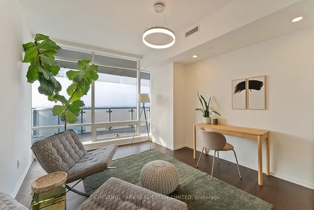 Additional image 3 of 1 Bloor St Unit 7006