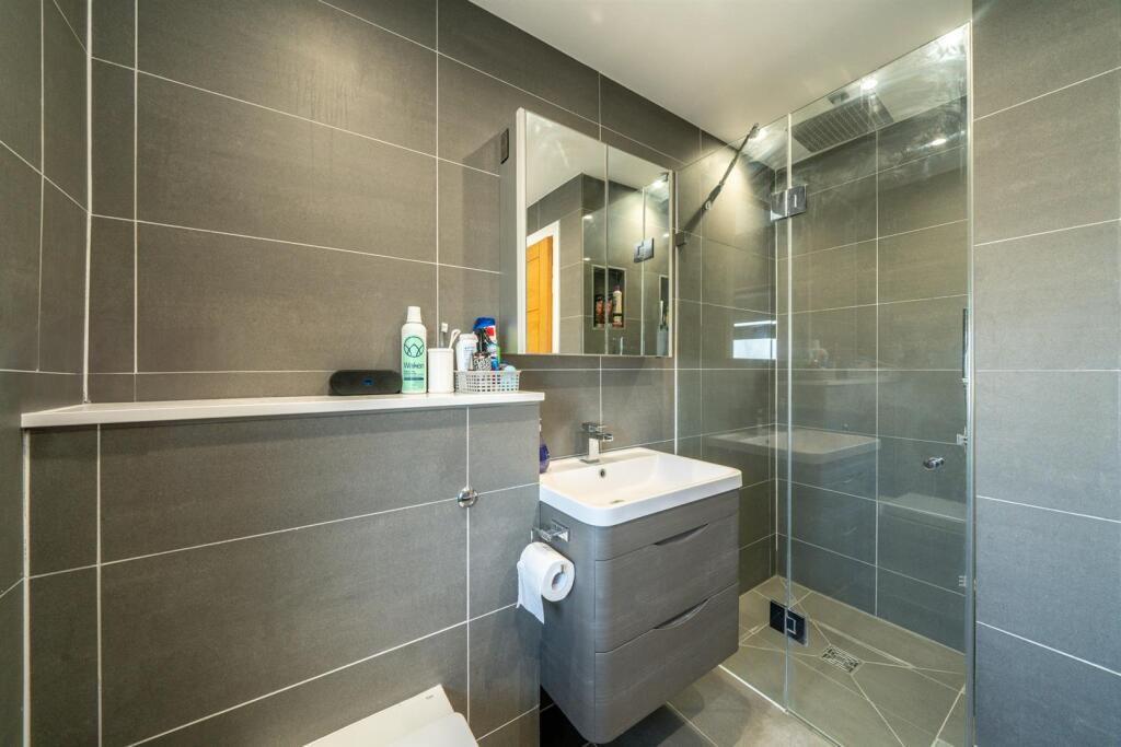 Additional image 27 of Blake Close, St. Albans